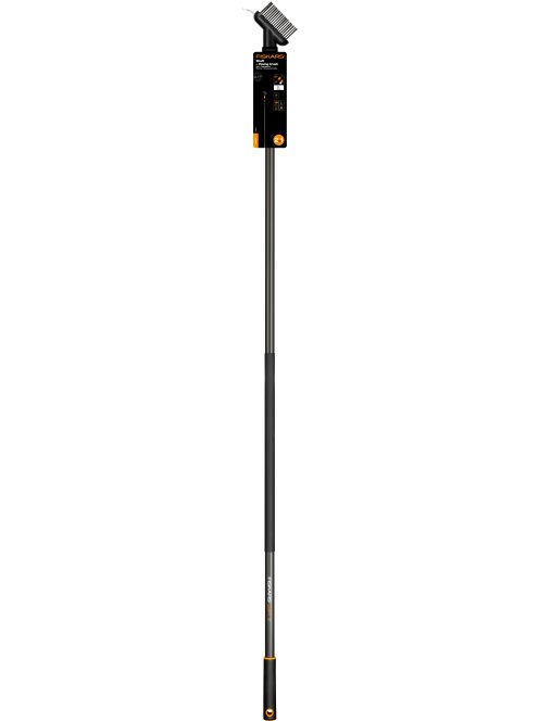 Fiskars QuikFit™ Járdatisztító kefe + Nyél L szett