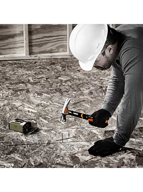 Fiskars PRO IsoCore™ általános kalapács L (1020214)