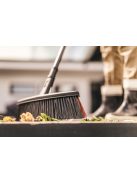 Fiskars Solid™ univerzális kültéri seprű fej (M) (1025930)