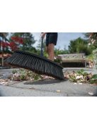 Fiskars Solid™ univerzális kültéri seprű fej (M) (1025930)