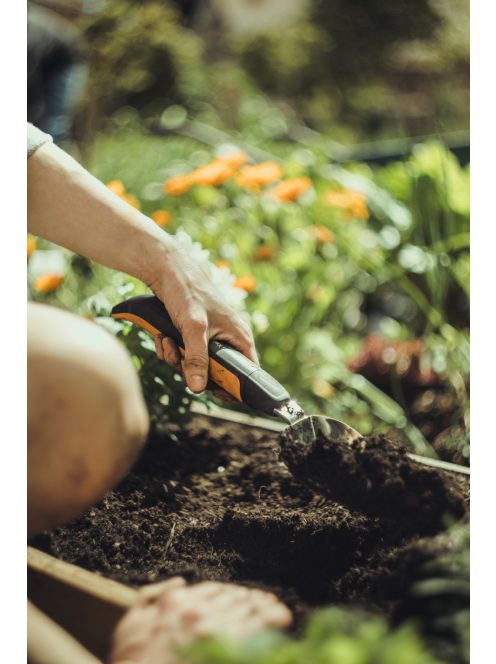 Fiskars Xact™ ültetőkanál (1027043) - 25 év garanciával