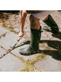   Fiskars Xact™ szegélyezőkés, kis méret (1027045) - 25 év garanciával