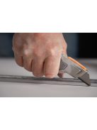 Fiskars PRO CarbonMax™ fix pengés tapétavágó kés (1027222)