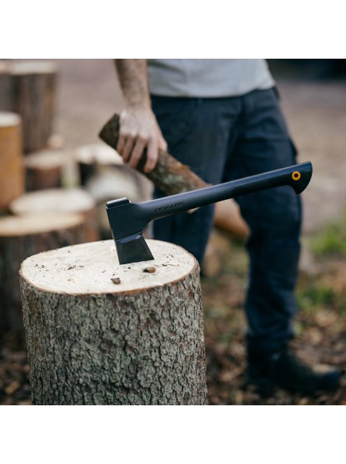 Fiskars Solid hasítófejsze A11 (X11 megfelelője) (1051086)