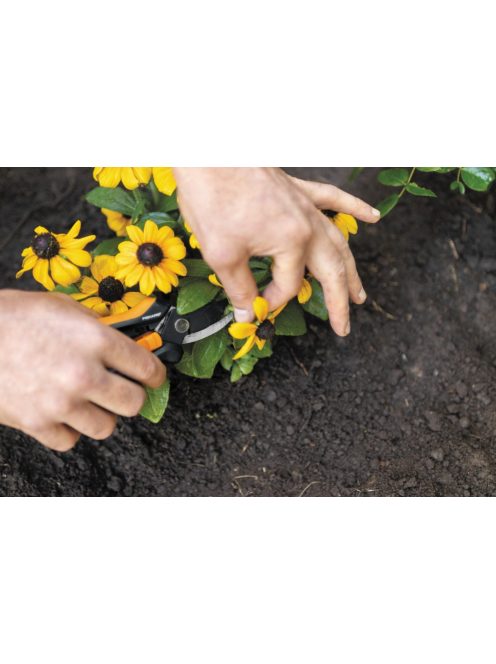 Fiskars Solid™ virágolló SP141, szárlehúzó és drótvágó funkcióval (1051601)