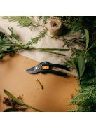 Fiskars Solid™ P121 metszőolló, bypass (1057160)