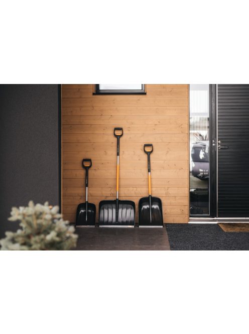 Fiskars X-series™ hólapát, teleszkópos (1057188)
