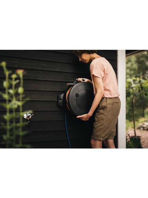 Fiskars Solid™ L tömlődob 30 m tömlővel  Q3 (1057237)
