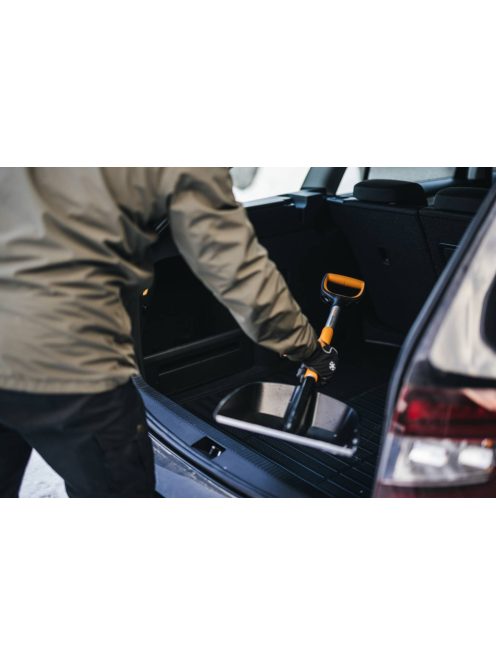 Fiskars X-series™ autós hólapát (1057393)
