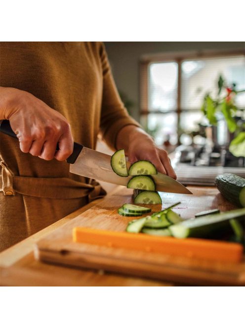 Fiskars Functional Form™ Nagyméretű szakácskés (1057534)