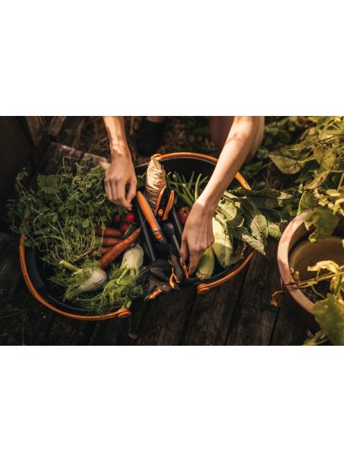 Fiskars Plus™ kerti szüretelő kosár (1062831)