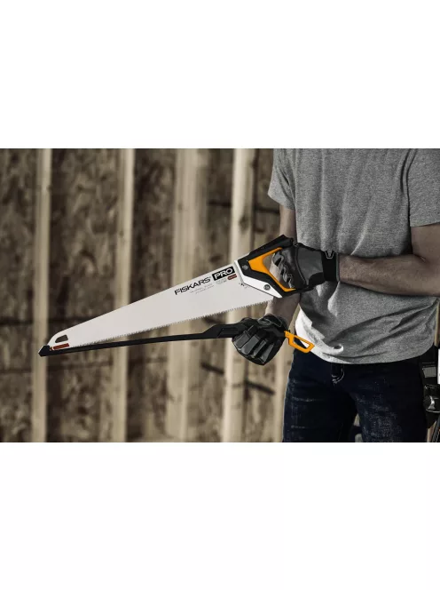 Fiskars PRO PowerTooth™ Kézifűrész, 550mm 7tpi (1062916)
