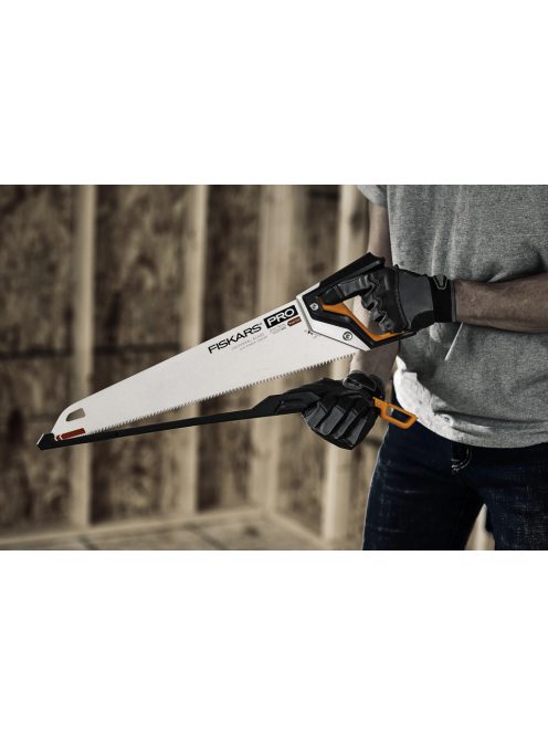 Fiskars PowerTooth™ Kézifűrész, 500mm 9tpi (1062919)