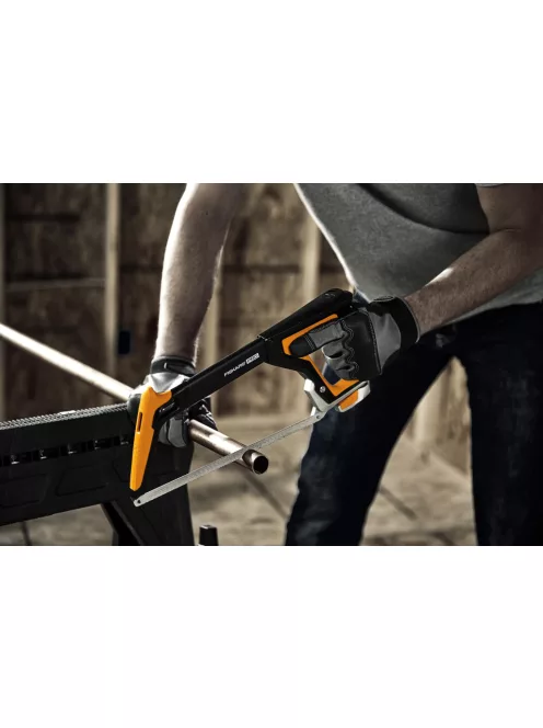 Fiskars PRO TrueTension™ keretes fűrész, 300mm 24tpi (1062931)