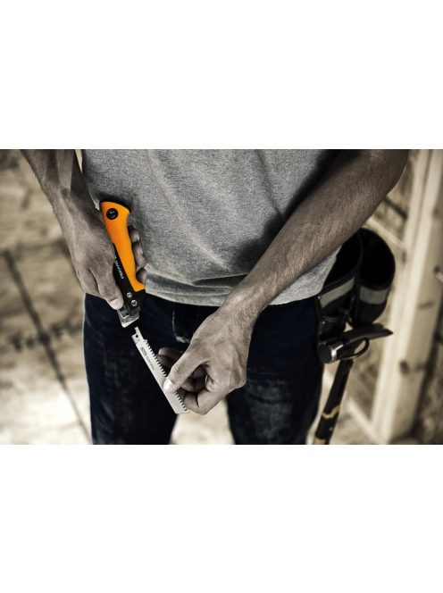 Fiskars PRO Powertooth™ Compact összecsukható fűrész, 2 pengével (1062934)