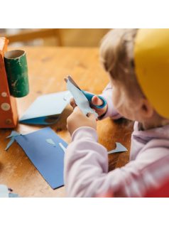 Fiskars Tompa hegyű gyerekolló, 13 cm - türkiz (1064072)