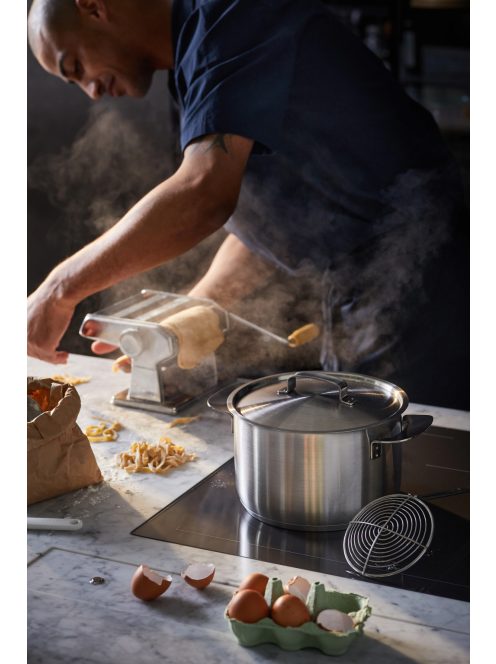 Fiskars All Steel Lábas, 5 L, fedővel, rozsdamentes acél - 25 év garanciával