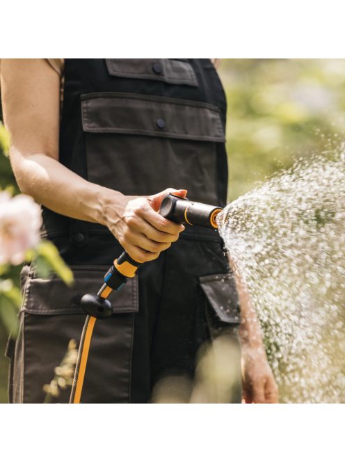 Fiskars Comfort locsolópisztoly, állítható, hüvelykujj vezérlés