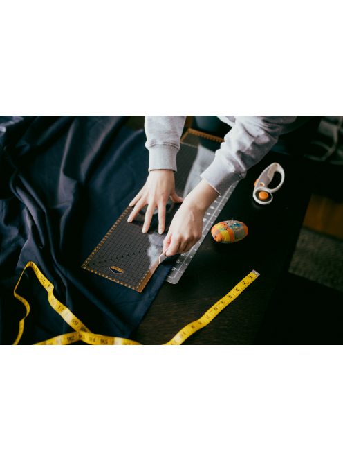 Fiskars Patchwork vonalzó 16x61 cm (1066360)