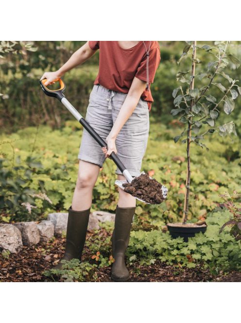 Fiskars Xact™ hegyes ásó - 25 év garanciával (1066729)