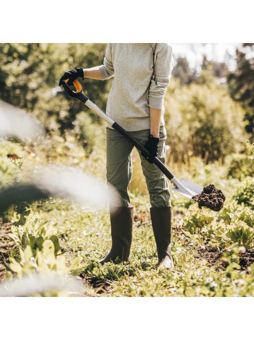 Fiskars Xact™ hegyes ásó - 25 év garanciával (1066729)