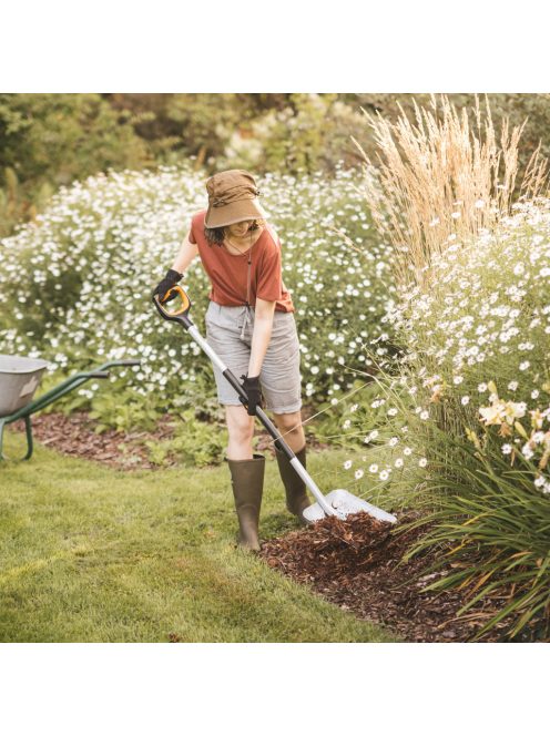 Fiskars Xact™ lapát - 25 év garanciával (1066731)