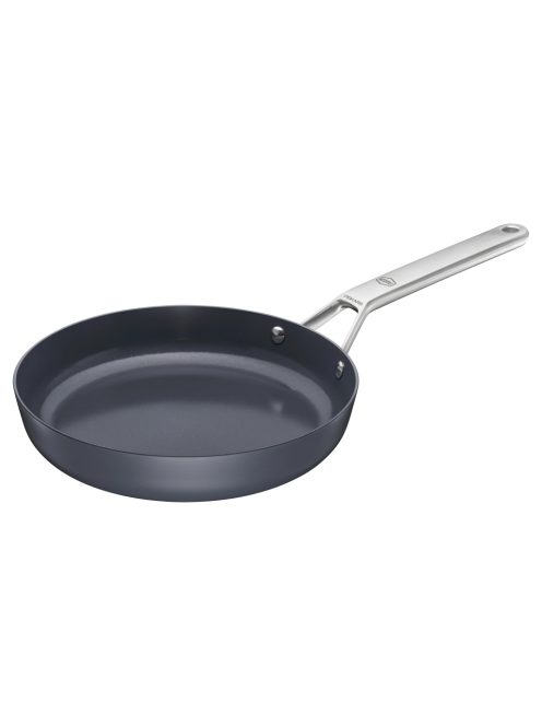 Fiskars Taiten serpenyő, 26 cm - 25 év garanciával