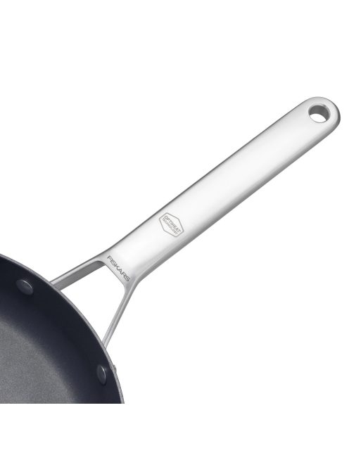 Fiskars Taiten serpenyő, 28 cm - 25 év garanciával