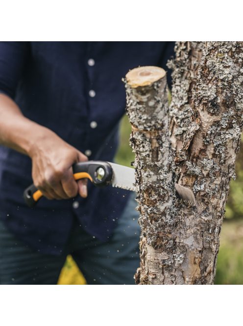 Fiskars Plus™ összecsukható fűrész 15cm SW68 - Csomagolás nélküli termék