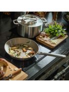 Fiskars Norden prémium acél serpenyő, 28 cm, kerámiabevonatos - 25 év garanciával