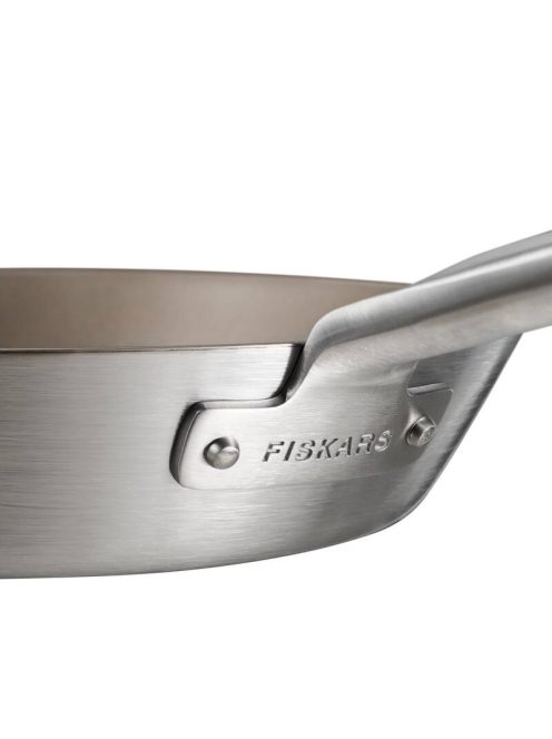 Fiskars Norden Steel serpenyő 28cm