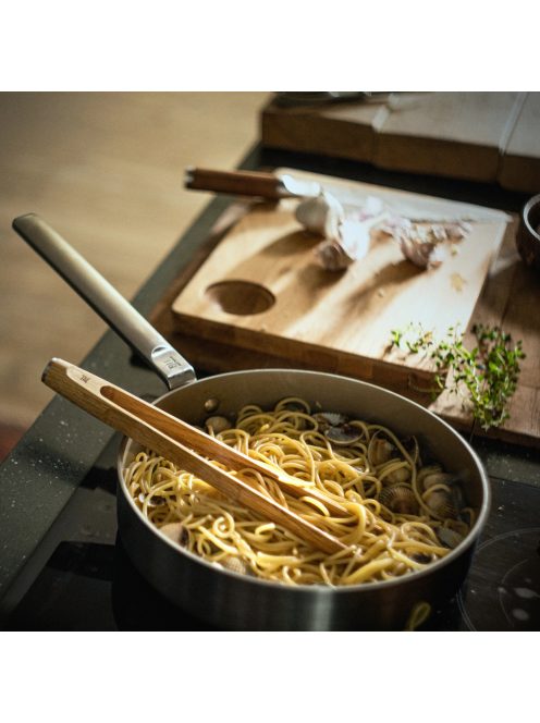 Fiskars Norden prémium acél párolóserpenyő, fedővel, 26 cm, kerámiabevonatos - 25 év garanciával