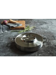   Fiskars Norden prémium acél sütőedény, fedővel, 28 cm, kerámiabevonatos - 25 év garanciával (1067635)