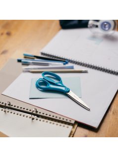   Fiskars Általános olló 20 cm-es, világoskék 15 éves kortól