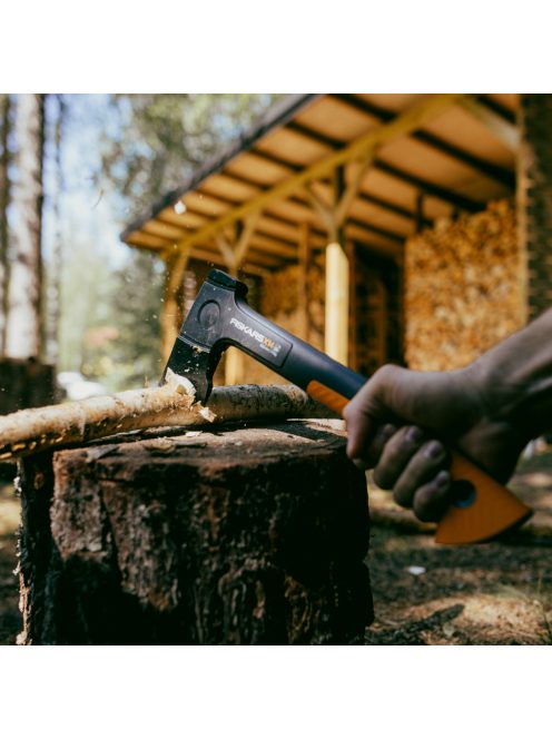 Fiskars X14 kemping fejsze XS - 25 év garanciával (1069102)