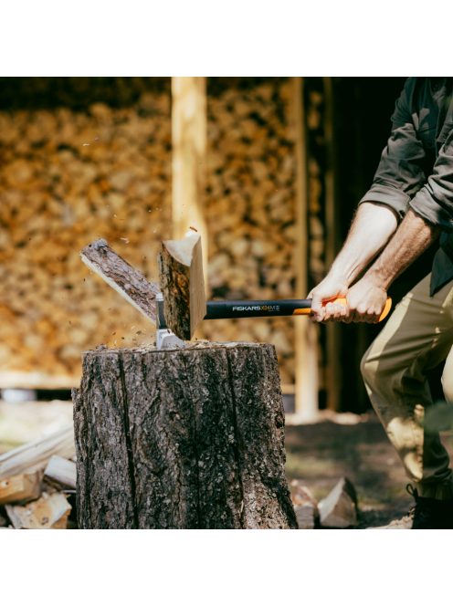 Fiskars X24 hasítófejsze M - 25 év garanciával