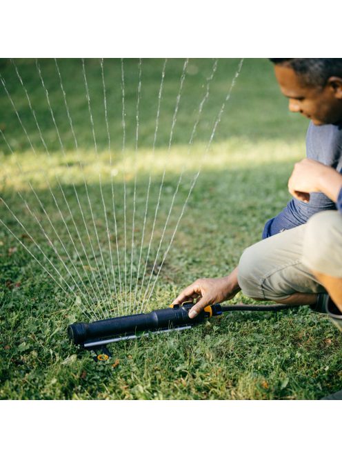 Fiskars Comfort Oszcilláló esőztető (S-M)