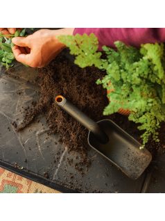 Fiskars Plant Care Ültetőlapát (1071303)