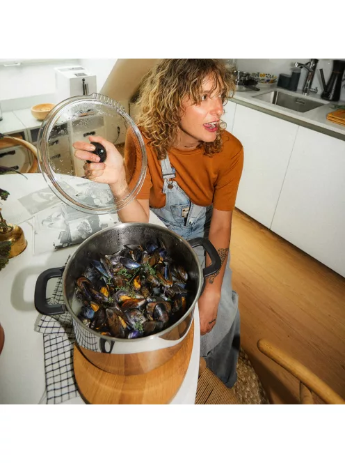 Fiskars Functional Form™ lábas, 7 L, rozsdamentes acél