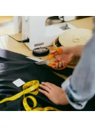 Fiskars Classic univerzális kézműves és textil olló, 21 cm - 25 év garanciával 