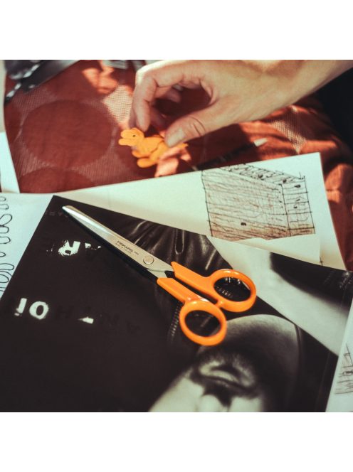 Fiskars Classic kis univerzális kézműves olló, 16 cm - 25 év garanciával 