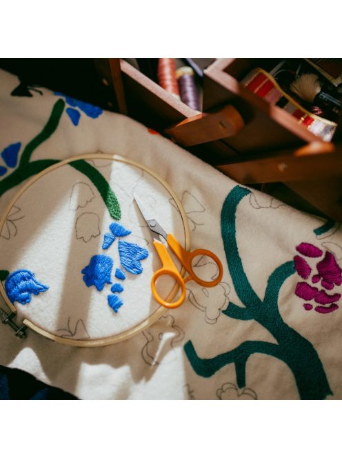 Fiskars Classic kézimunka olló, 10 cm - 25 év garanciával 