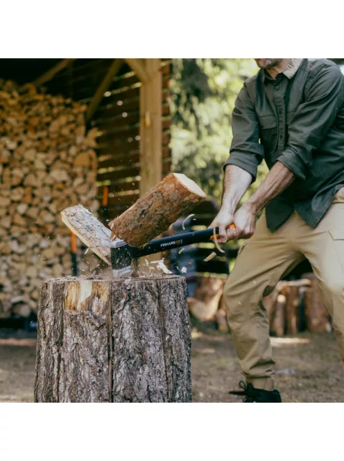 Fiskars X28 hasítófejsze M - 25 év garanciával + élező (1075433)
