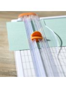 Fiskars SureCut™ Papír Vágóasztal A4, tároló rekesszel