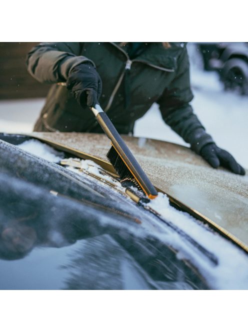 Fiskars Plus™ autós hóseprű & jégkaparó, S (1078495)