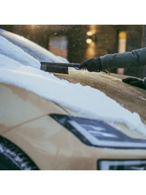 Fiskars Solid™ autós hóseprű és jégkaparó, cserélhető kaparó betéttel (1078496)