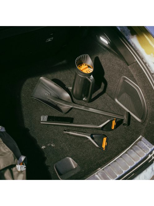 Fiskars Solid™ autós hóseprű és jégkaparó, cserélhető kaparó betéttel (1078496)