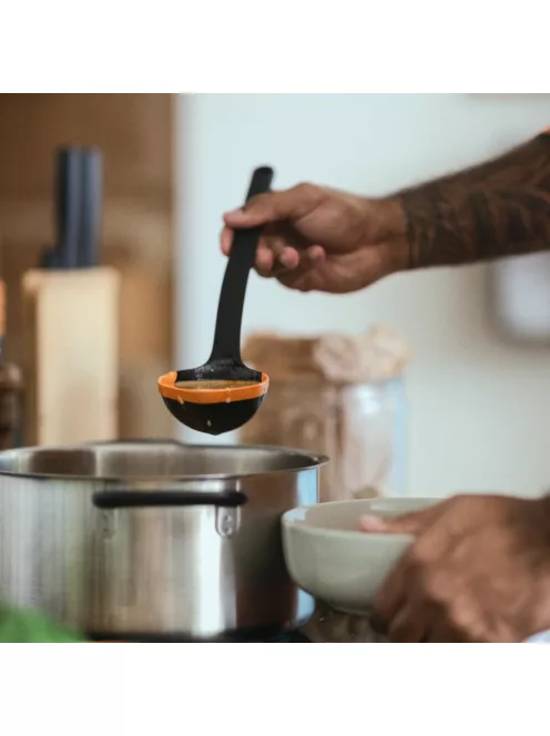 Fiskars Functional Form™ merőkanál (1079965)