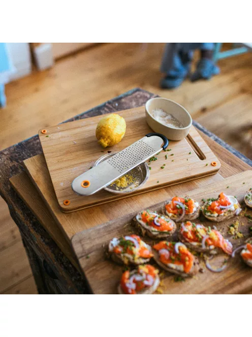 Fiskars Functional Form™ extra finom reszelő (1079966)