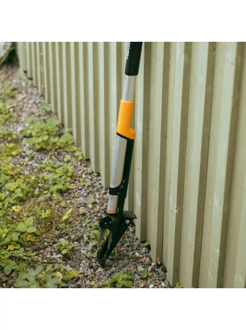 Fiskars X-series™ teleszkópos gyomkiszedő (1080510)
